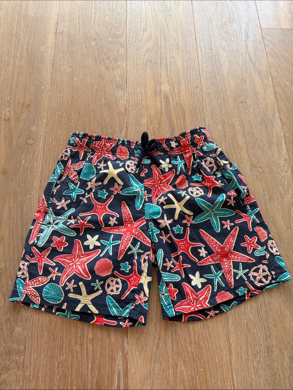 Vilebrequin boys size 8A 8 swim trunks starfish blue red